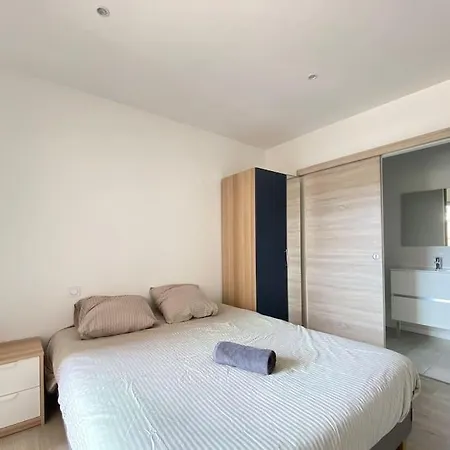 Maison Hyper Centre Maxi 20pers Tour D'auvergne Apartment *