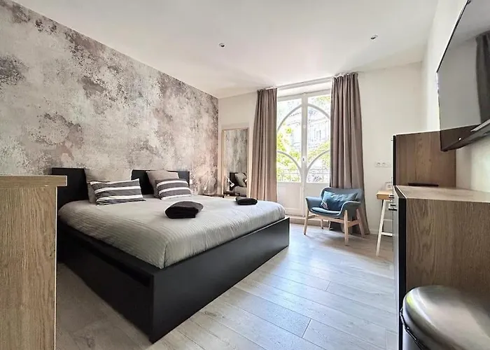 Maison Hyper Centre Maxi 28pers Tour D'auvergne * Clermont-Ferrand